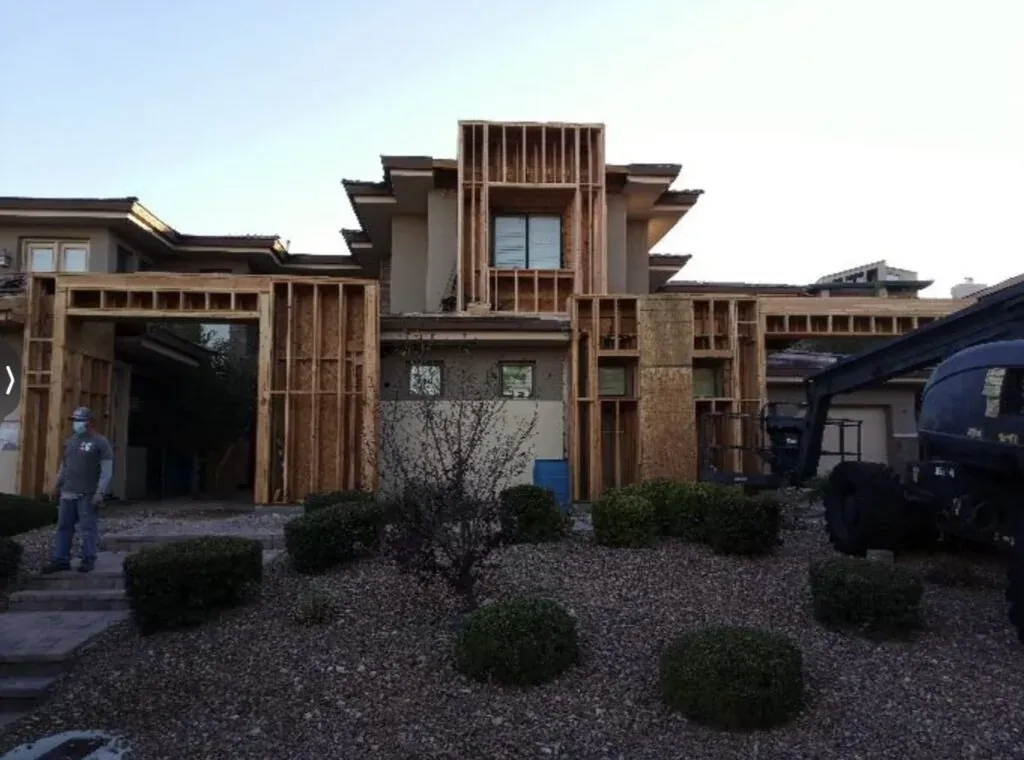 Full exterior renovation & modernization photograph 2