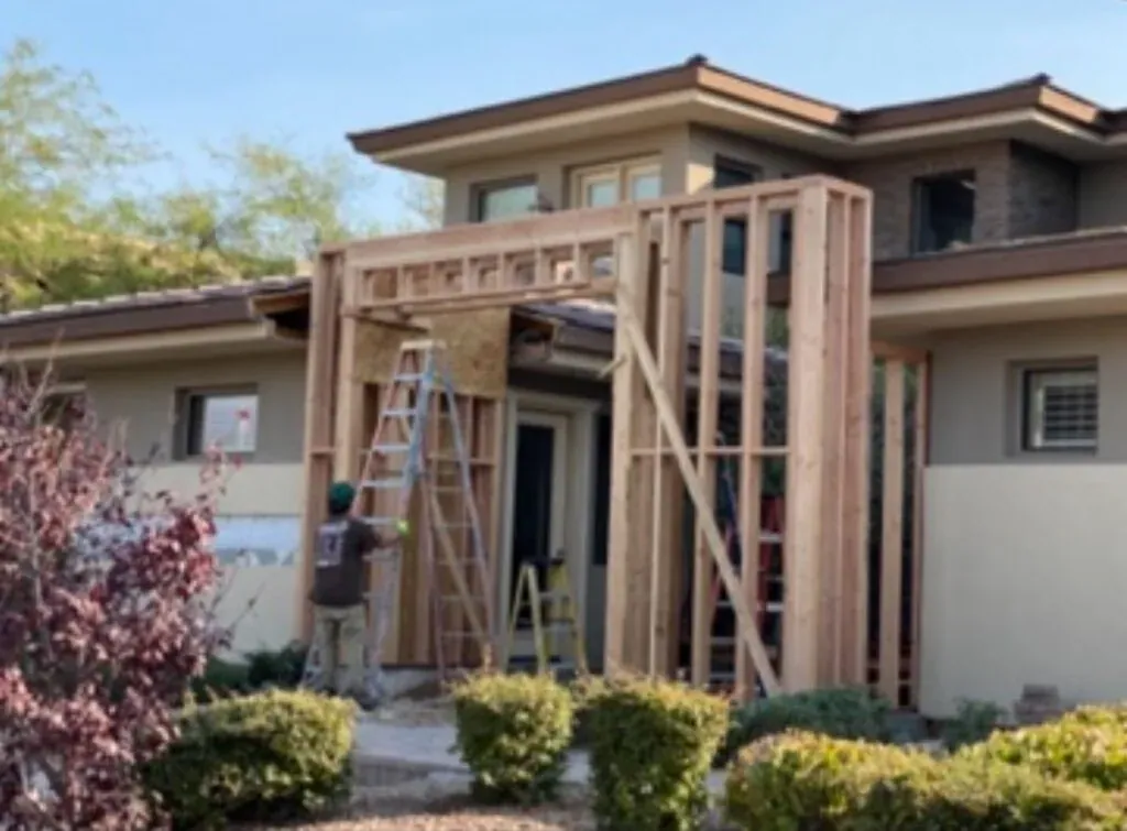 Full exterior renovation & modernization photograph 4