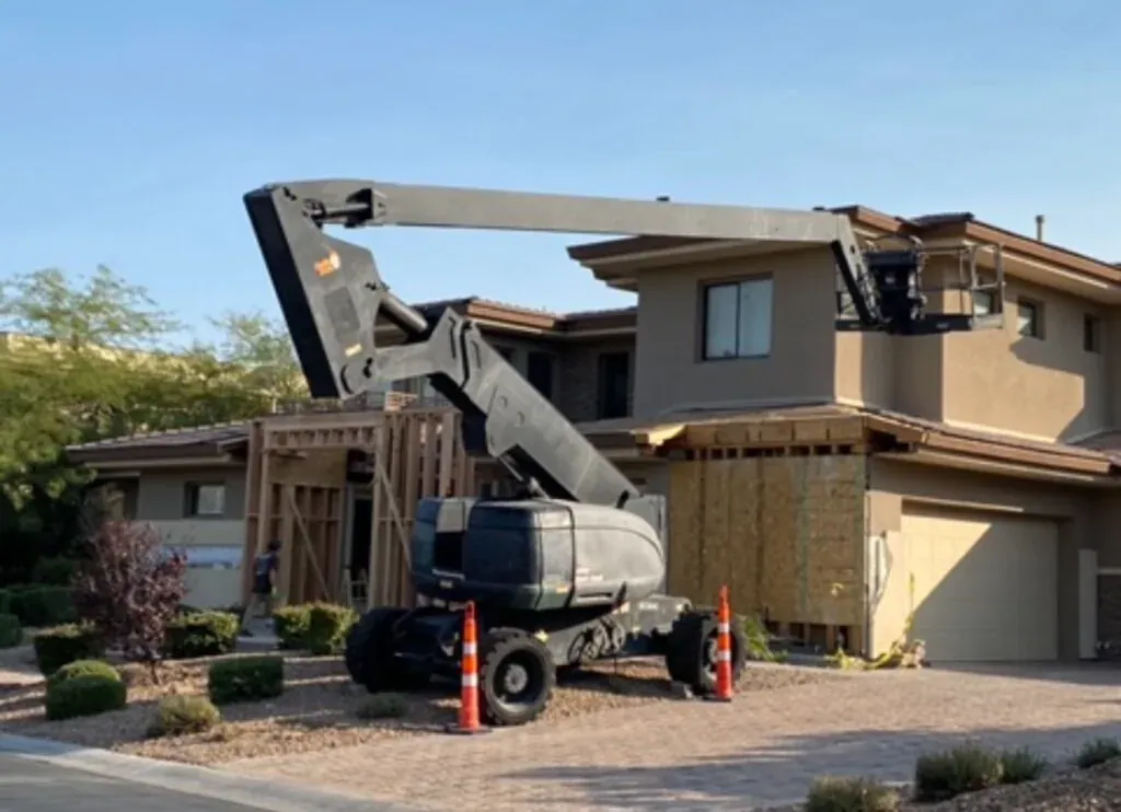 Full exterior renovation & modernization photograph 6